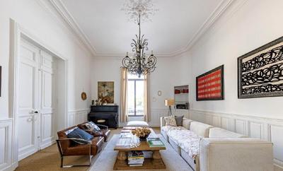 Maison - 233 m² - 8 pièces