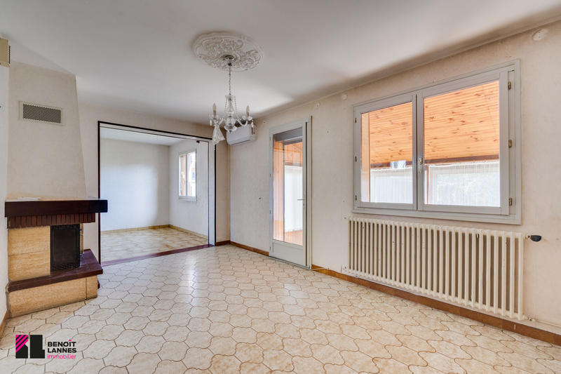 Maison - 95 m² - 5 pièces