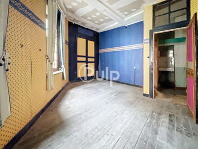 Maison - 200 m² - 12 pièces