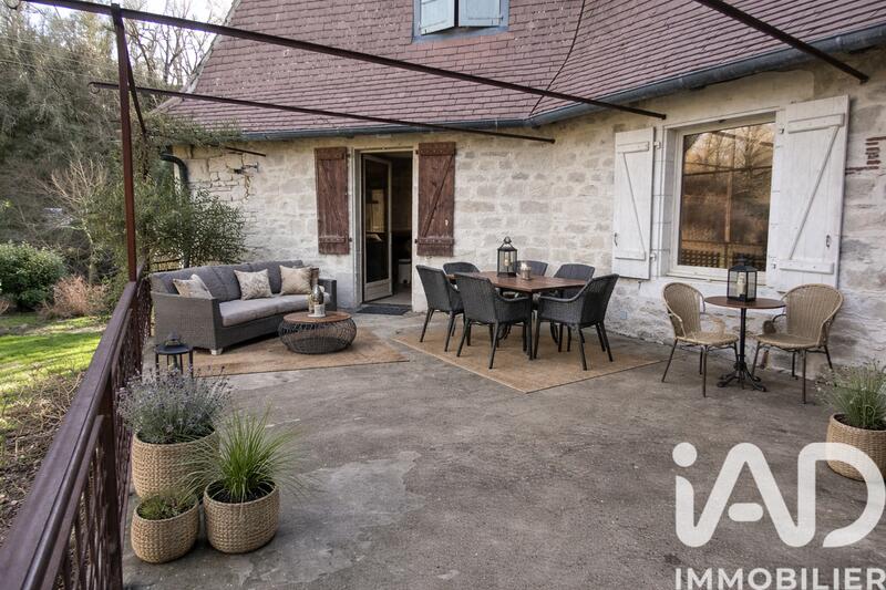 Maison - 190 m² - 5 pièces
