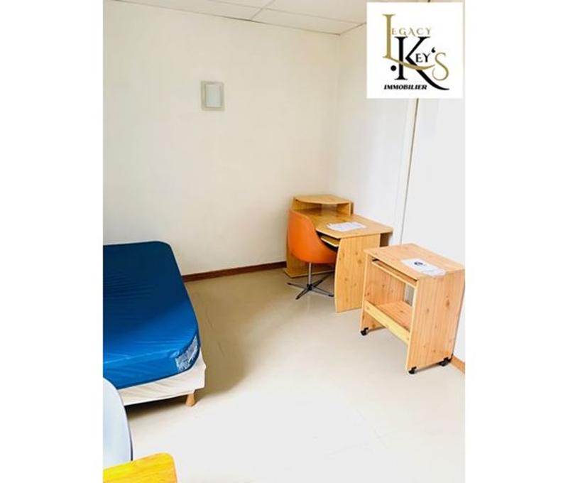 Immeuble - 2 000 m² - 50 pièces