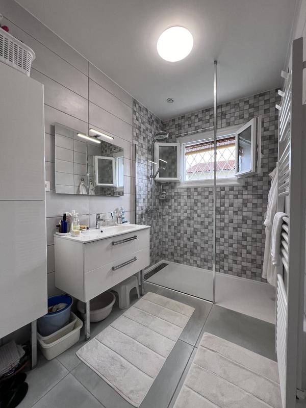 Maison - 174 m² - 7 pièces