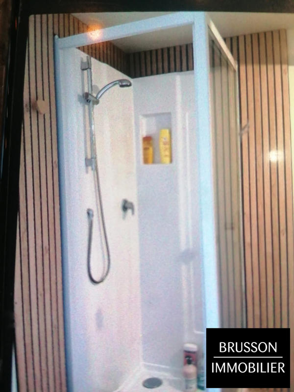 Maison - 184 m² - 9 pièces