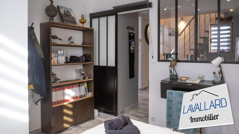 Maison traditionnelle - 85 m² - 5 pièces