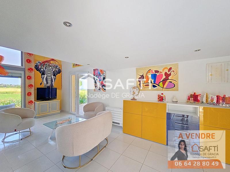 Maison - 263 m² - 7 pièces