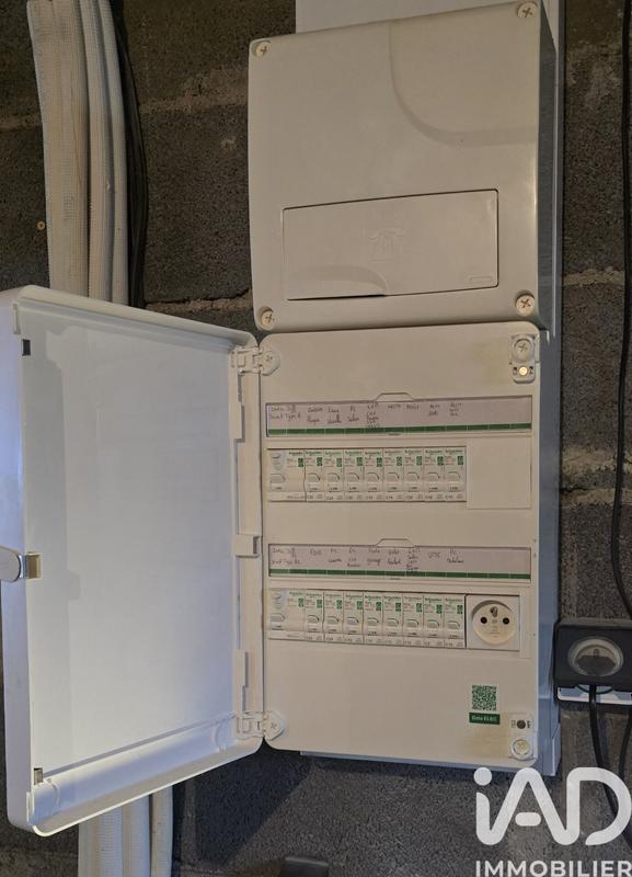 Maison - 98 m² - 4 pièces