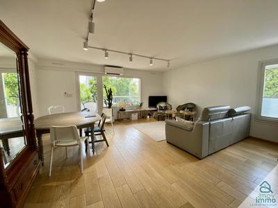 Appartement - 130 m² - 5 pièces