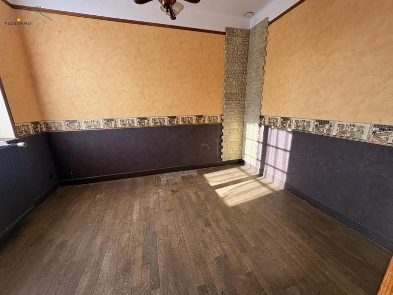 Maison - 108 m² - 7 pièces