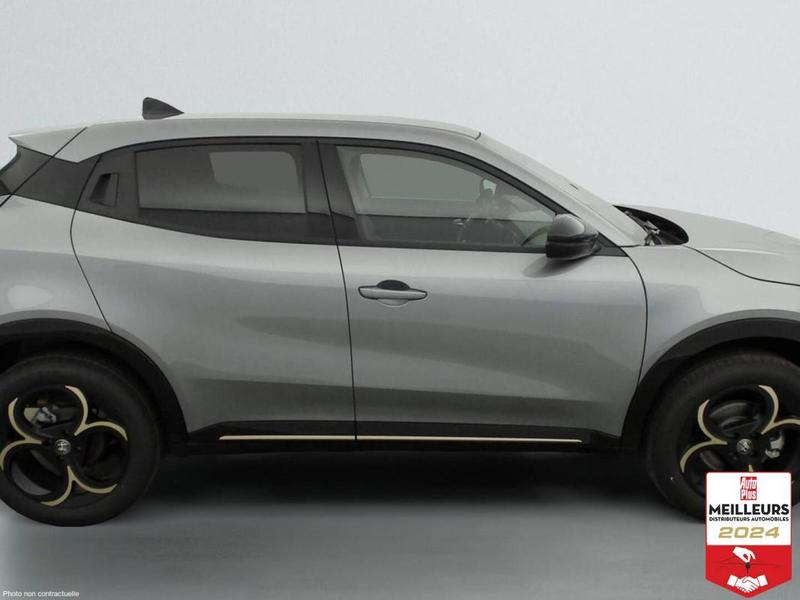 Alfa Romeo Junior 1.2 Ibrida 145 ch eDCT6 Intensa