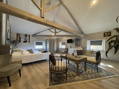 Maison de maîtres - 450 m² - 9 pièces