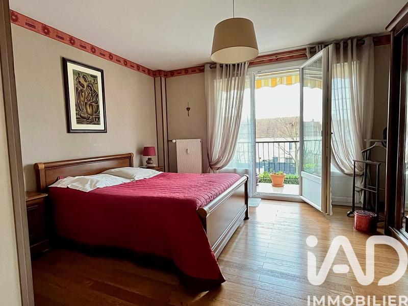 Appartement - 115 m² - 6 pièces