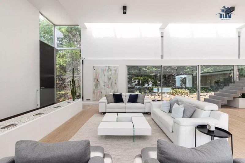 Villa - 600 m² - 6 pièces