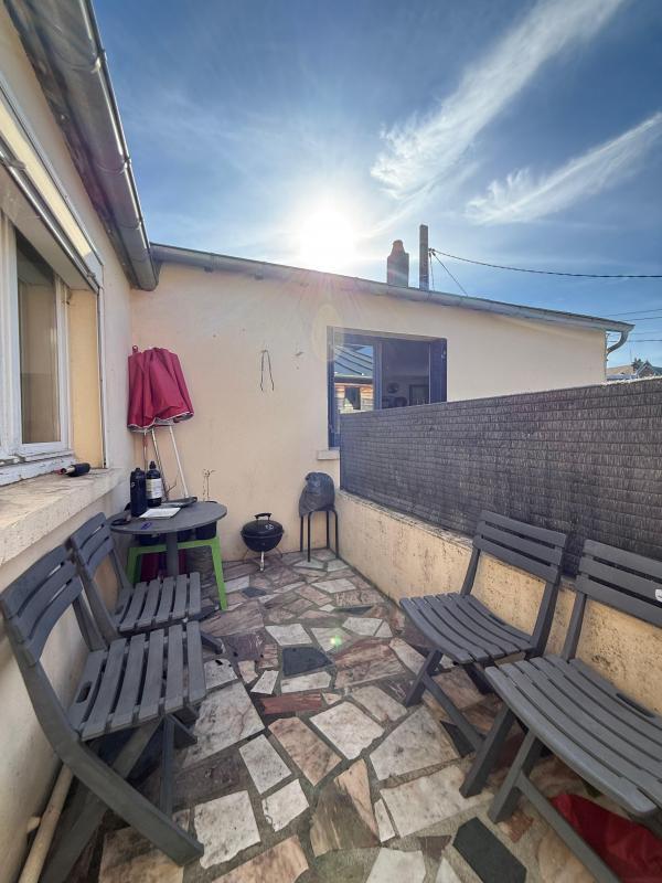 Maison - 250 m² - 7 pièces