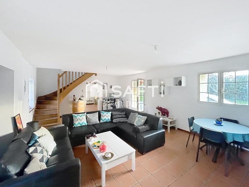 Maison - 102 m² - 4 pièces