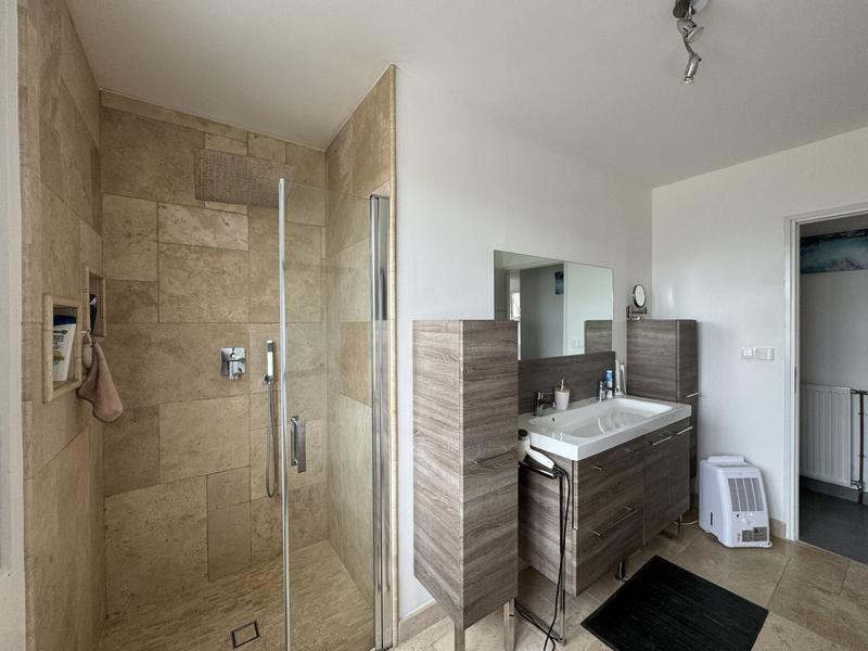 Maison - 87 m² - 4 pièces