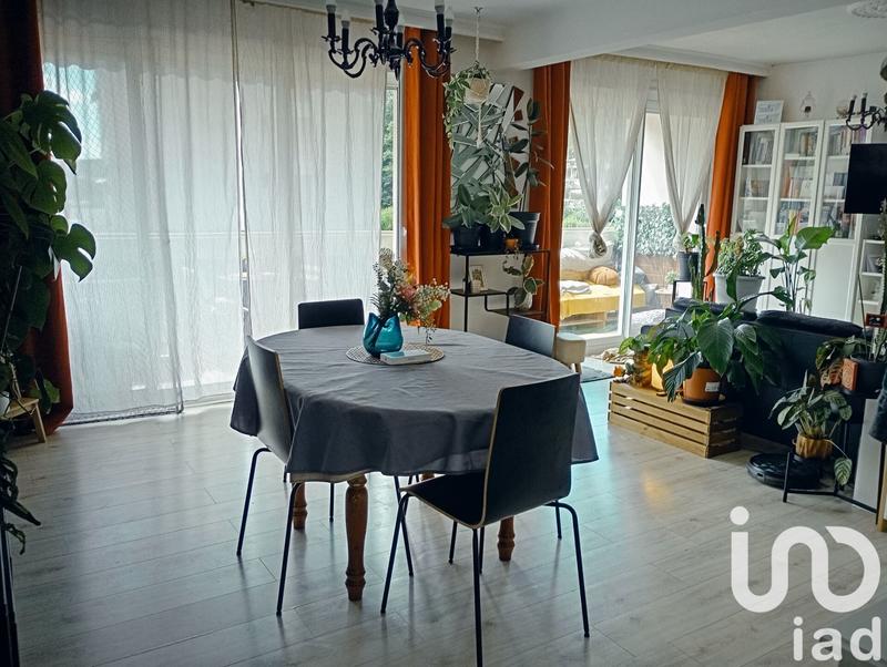 Appartement - 72 m² - 3 pièces