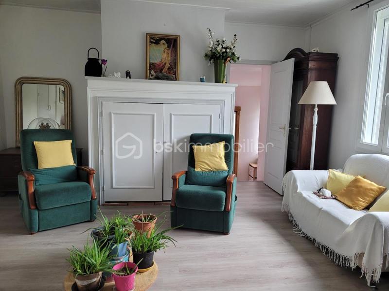 Maison - 110 m² - 7 pièces