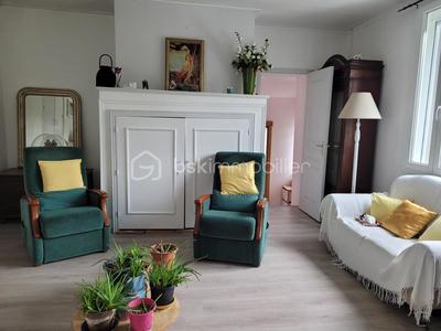 Maison - 110 m² - 7 pièces