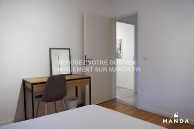 Chambre - 10 m² - 4 pièces