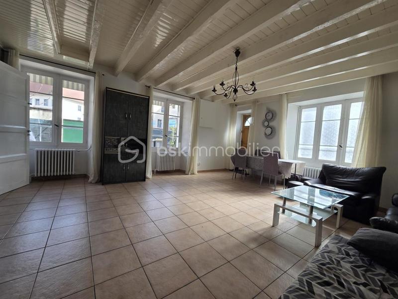 Maison - 133 m² - 7 pièces