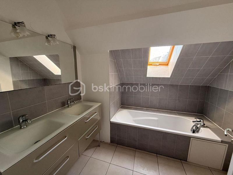 Immeuble - 140 m² - 7 pièces