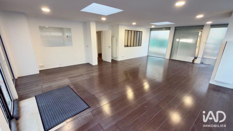 Local commercial - 110 m²