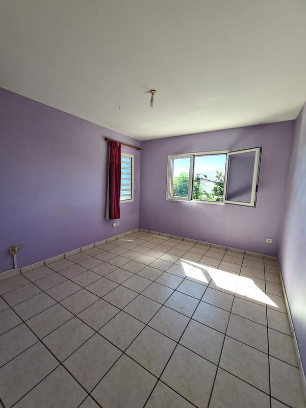 Maison - 121 m² - 5 pièces