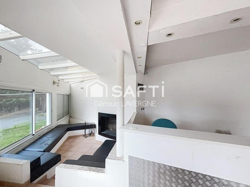 Maison - 218 m² - 7 pièces