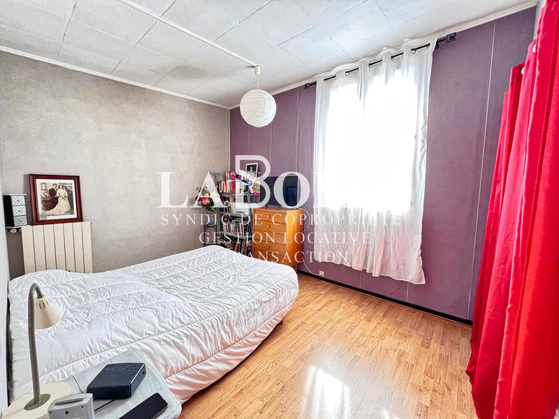 Maison - 82 m² - 5 pièces