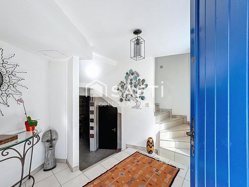 Villa - 209 m² - 5 pièces