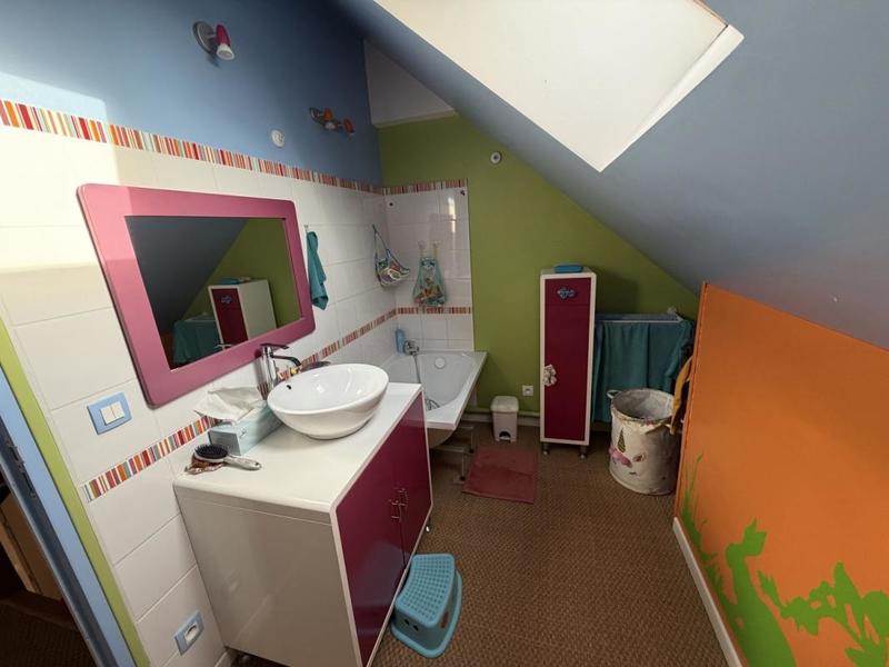 Maison - 123 m² - 6 pièces