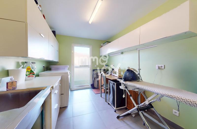 Maison - 183 m² - 5 pièces