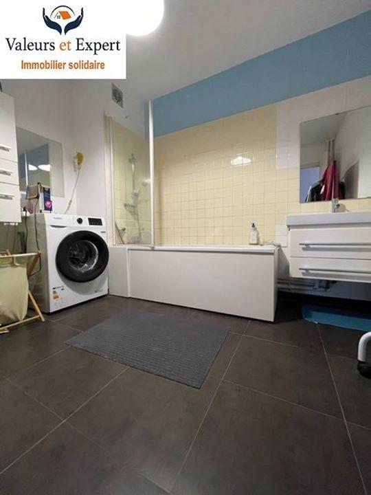 Appartement - 85 m² - 3 pièces