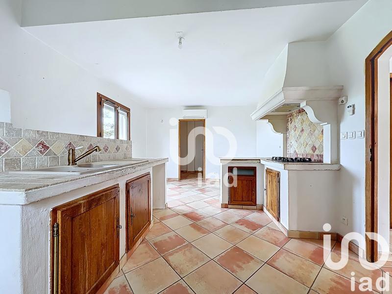 Maison - 210 m² - 7 pièces