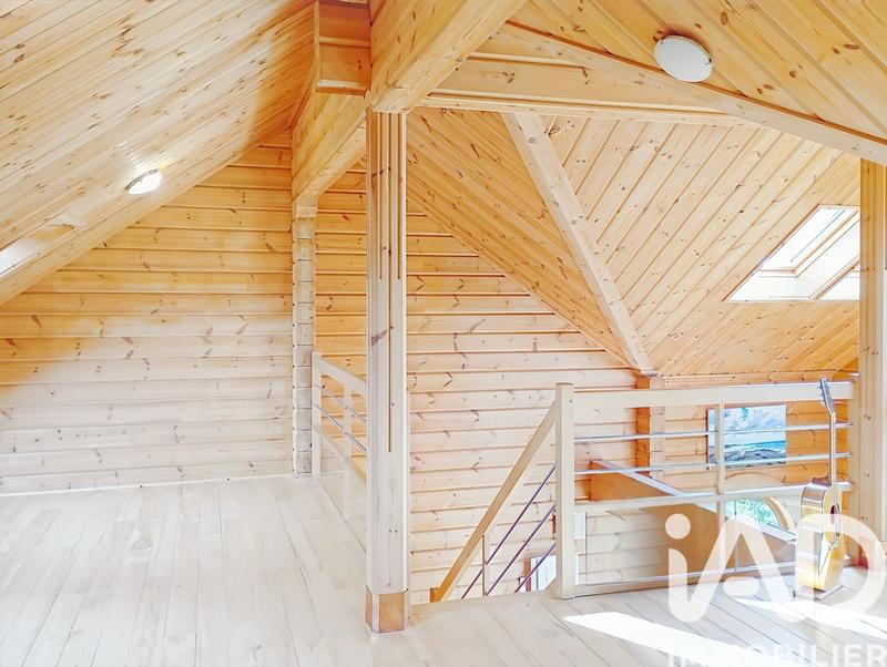 Maison - 120 m² - 4 pièces