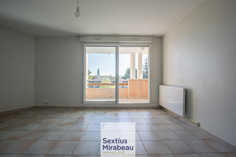 Appartement - 60 m² - 2 pièces