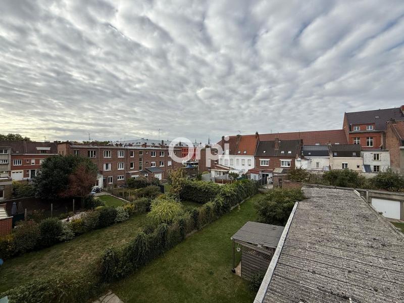 Maison - 210 m² - 10 pièces