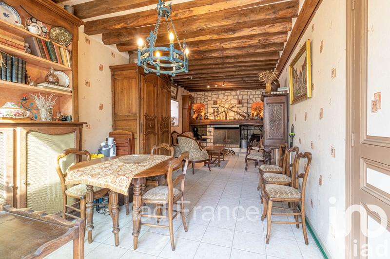 Maison - 330 m² - 12 pièces