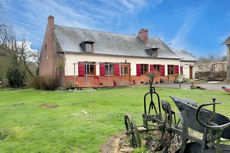 Maison - 197 m² - 7 pièces