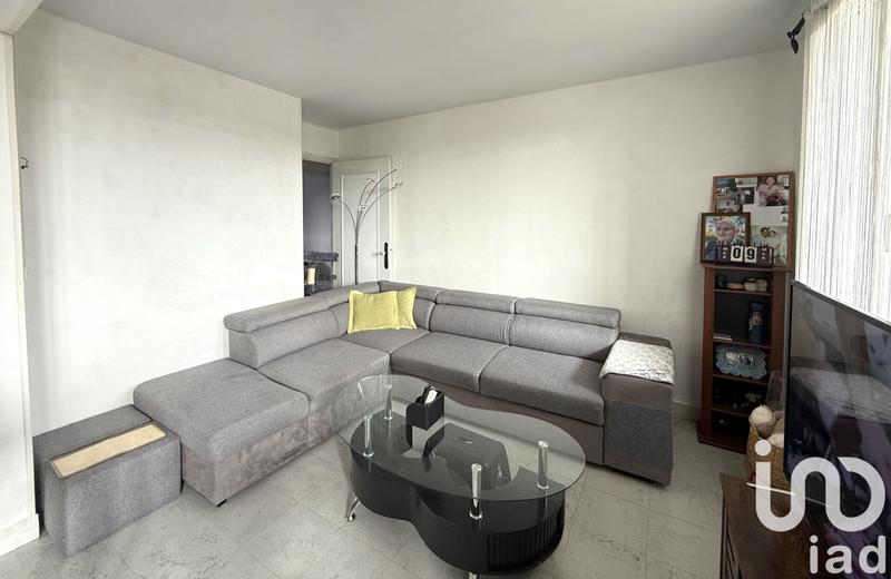 Appartement - 93 m² - 5 pièces