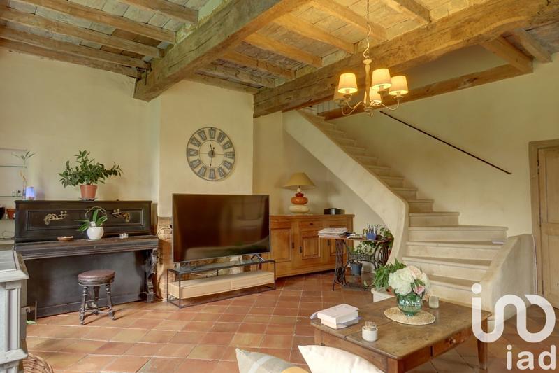 Maison - 192 m² - 4 pièces