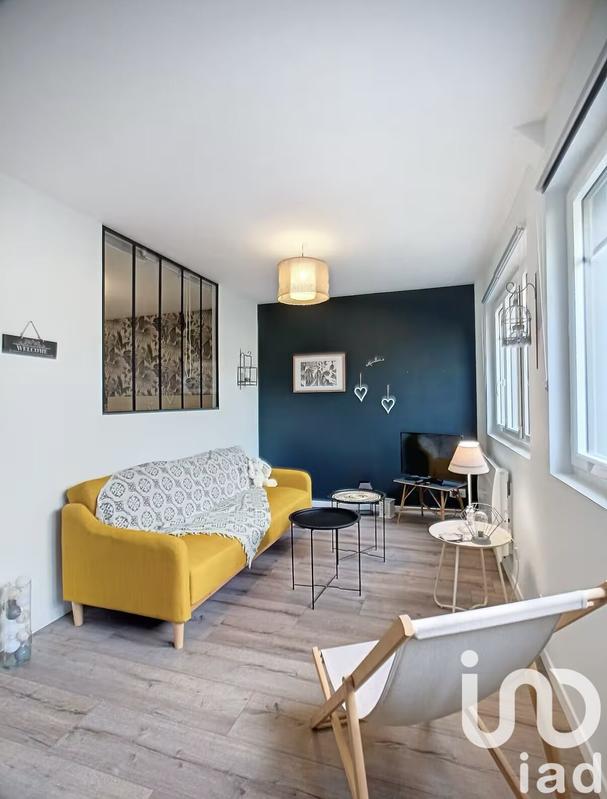 Maison - 210 m² - 7 pièces