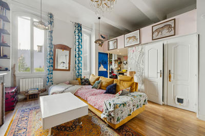 Appartement - 80 m² - 3 pièces