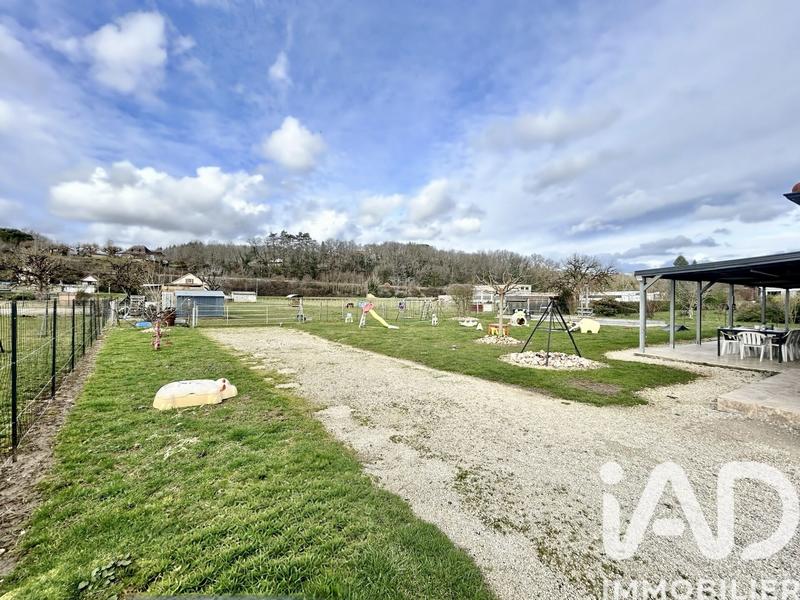 Maison - 127 m² - 6 pièces