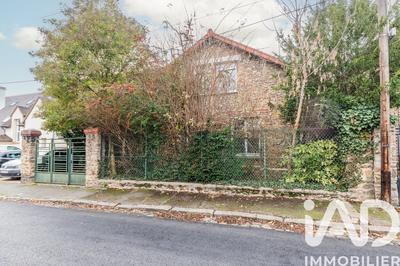 Maison - 140 m² - 7 pièces