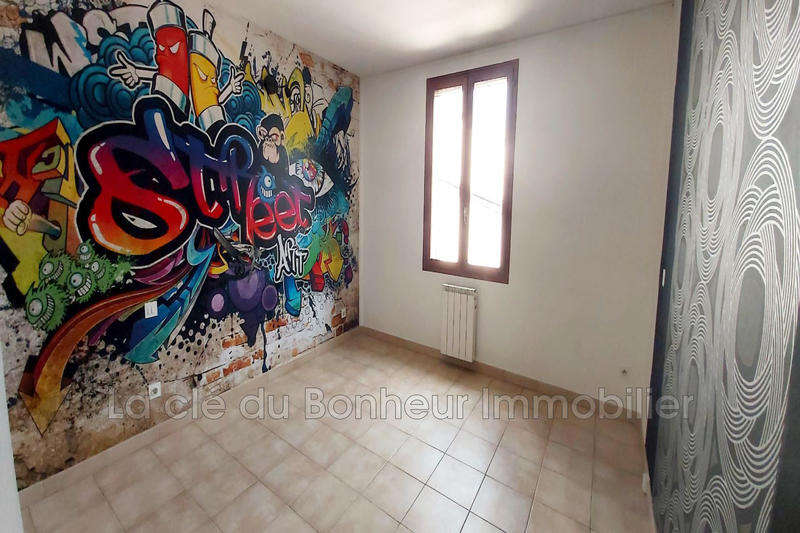 Appartement - 93 m² - 5 pièces