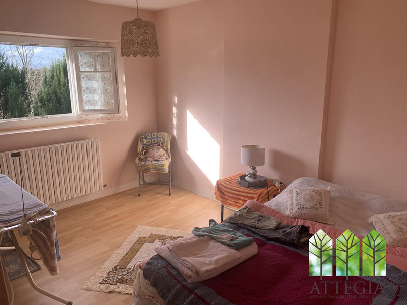 Maison - 96 m² - 5 pièces