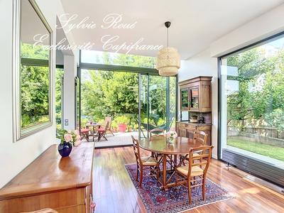 Maison d'architecte - 176 m² - 7 pièces