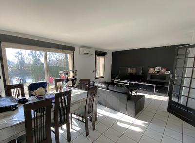 Maison - 89 m² - 5 pièces