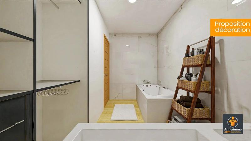 Maison - 94 m² - 5 pièces